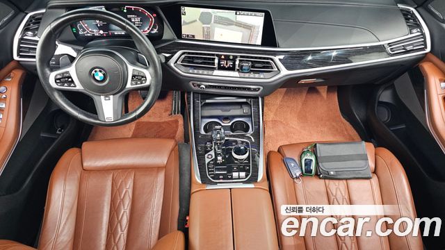 BMW X7 2022 — photo 10