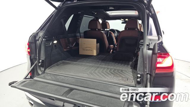 BMW X7 2022 — photo 35
