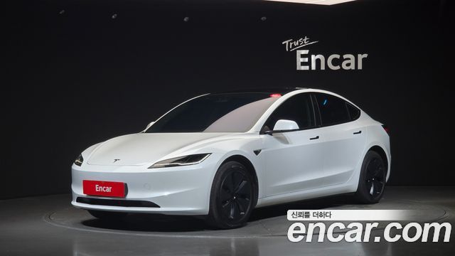 Tesla Model 3 2024 — photo 1