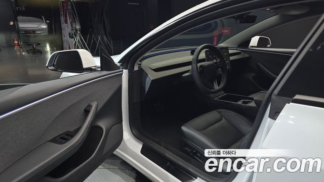 Tesla Model 3 2024 — photo 13