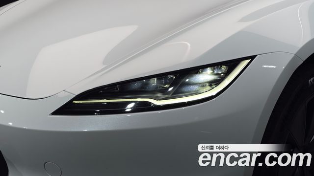 Tesla Model 3 2024 — photo 8