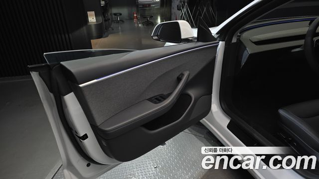 Tesla Model 3 2024 — photo 14