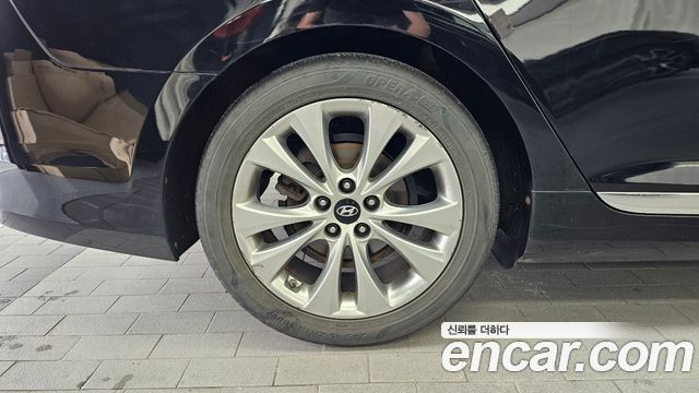Hyundai Grandeur 2011 — photo 5