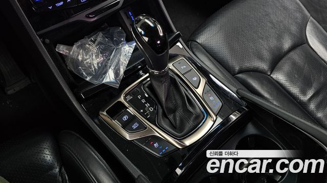 Hyundai Grandeur 2011 — photo 9