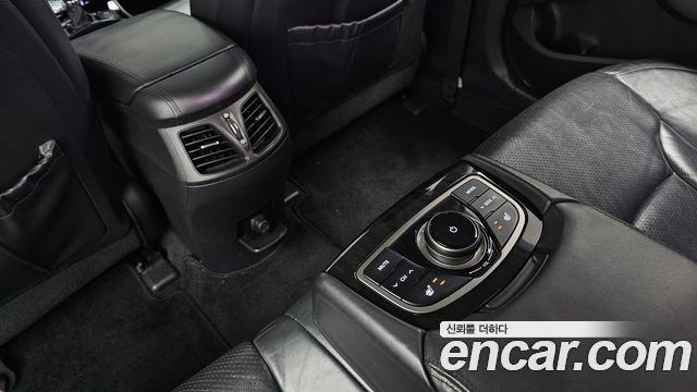 Hyundai Grandeur 2011 — photo 18