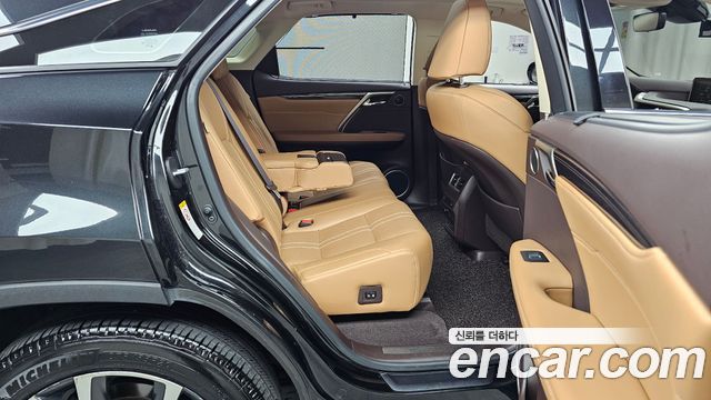Lexus RX 2019 — photo 12