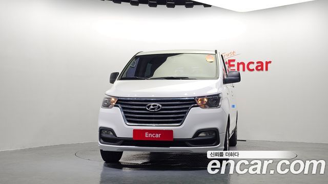 Hyundai Starex 2019 — photo 3