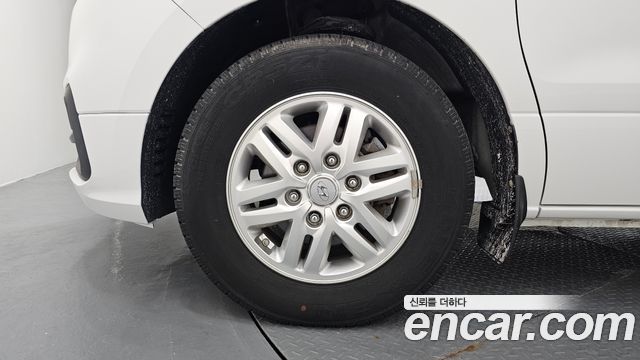 Hyundai Starex 2019 — photo 5