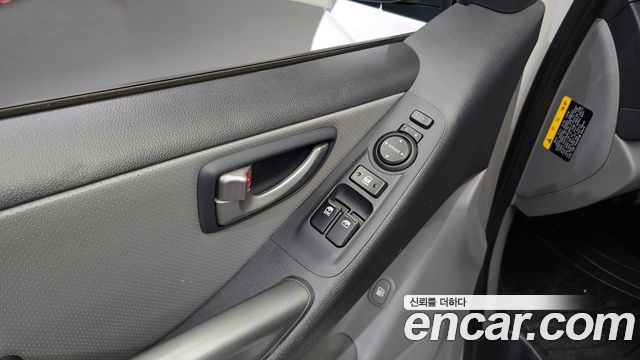 Hyundai Starex 2019 — photo 19
