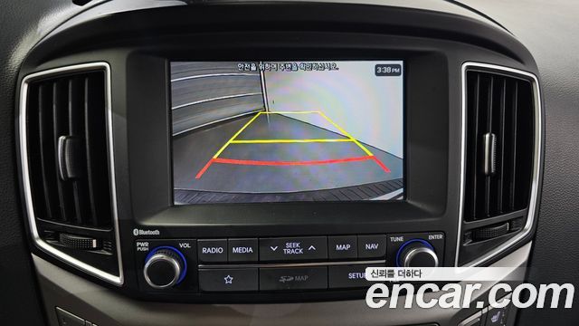 Hyundai Starex 2019 — photo 23