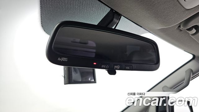 Hyundai Starex 2019 — photo 26