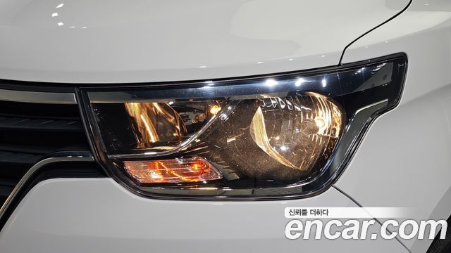 Hyundai Starex 2019 — photo 8