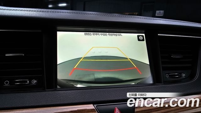 Kia K7 2016 — photo 21