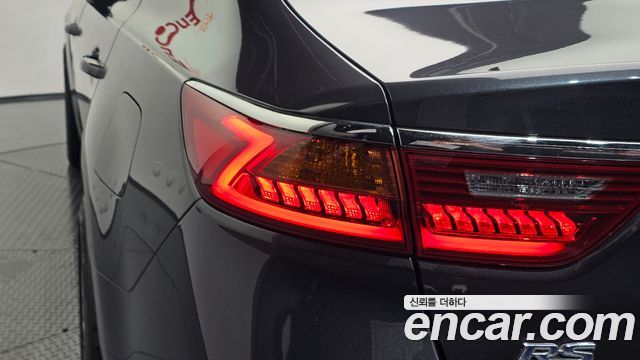 Kia K7 2016 — photo 9