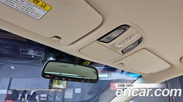 Kia K7 2016 — photo 32