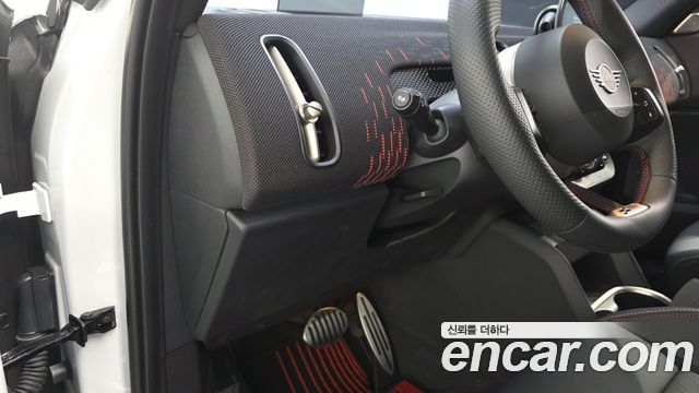 Mini Countryman 2026 — photo 13