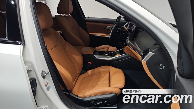 BMW 3-Series 2024 — photo 18