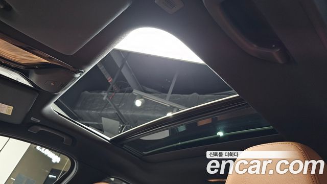 BMW 3-Series 2024 — photo 24