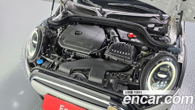 Mini Cooper 2024 — photo 6