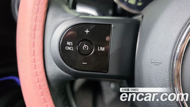 Mini Cooper 2024 — photo 16