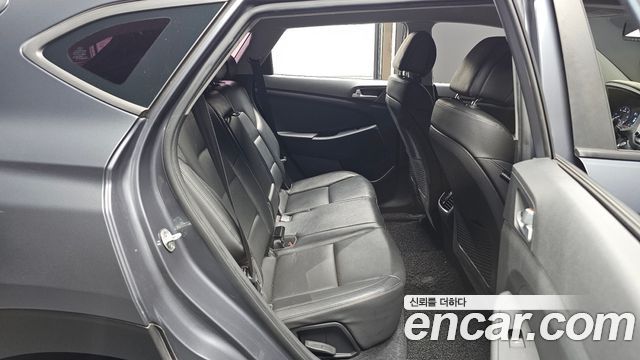 Hyundai Tucson 2018 — photo 16