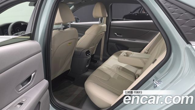 Hyundai AVANTE 2026 — photo 17