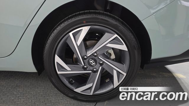 Hyundai AVANTE 2026 — photo 7