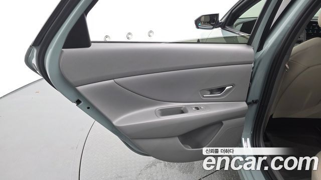Hyundai AVANTE 2026 — photo 15