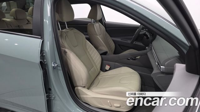Hyundai AVANTE 2026 — photo 16
