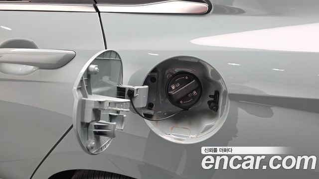 Hyundai AVANTE 2026 — photo 30
