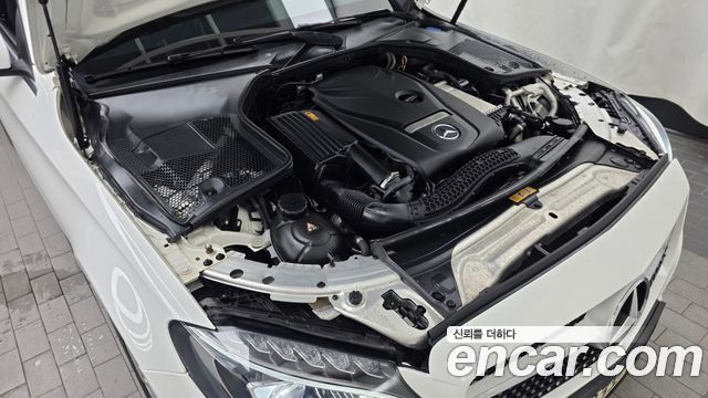 Mercedes-Benz C-Class 2018 — photo 6