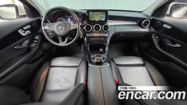 Mercedes-Benz C-Class 2018 — photo 7