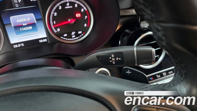 Mercedes-Benz C-Class 2018 — photo 9