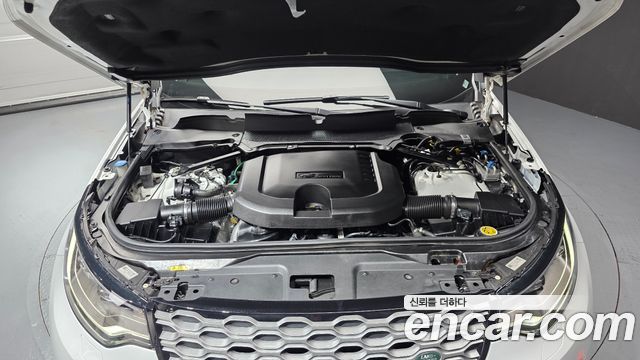 Land Rover Discovery 2022 — photo 6