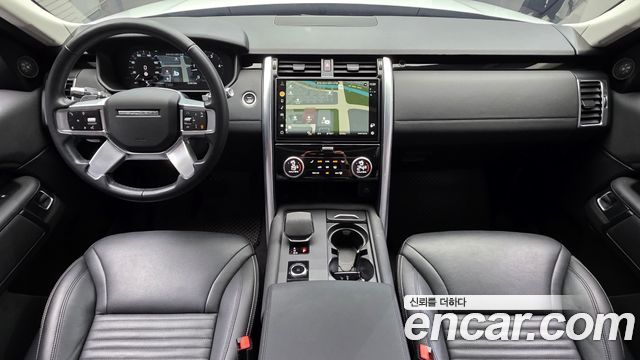 Land Rover Discovery 2022 — photo 7