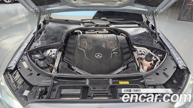 Mercedes-Benz S-Class 2021 — photo 6