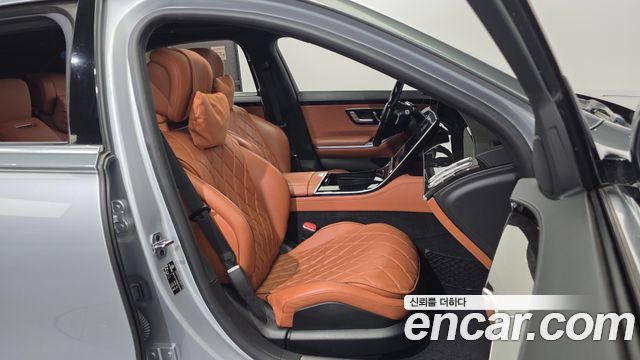 Mercedes-Benz S-Class 2021 — photo 16