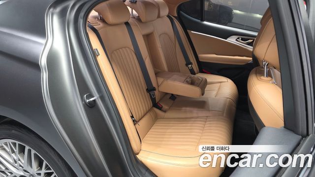 Genesis G70 2023 — photo 17