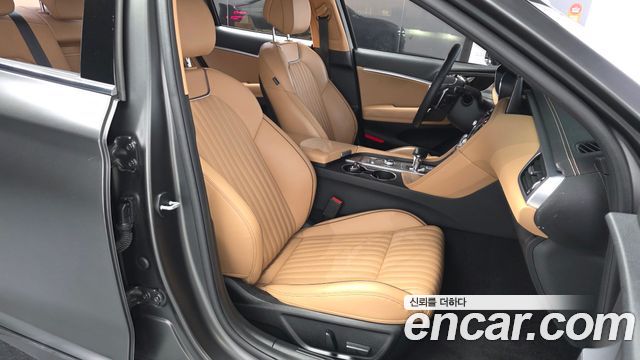 Genesis G70 2023 — photo 16
