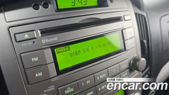 Hyundai Starex 2011 — photo 19