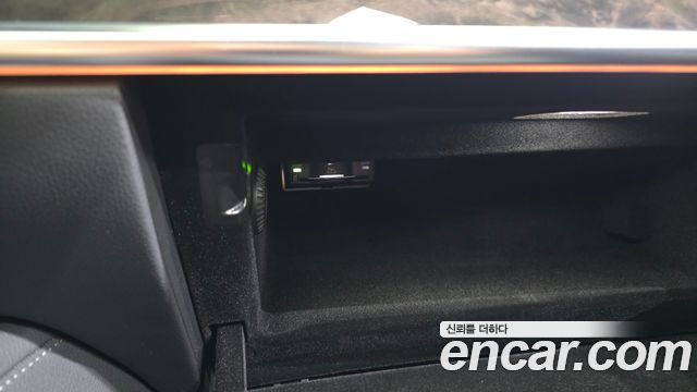 Mercedes-Benz S-Class 2021 — photo 19