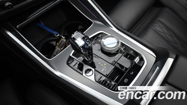 BMW X6 2023 — photo 9