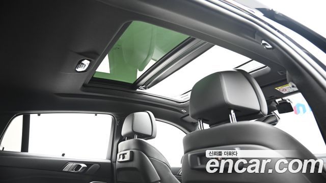 BMW X6 2023 — photo 19