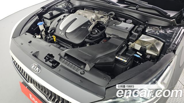 Kia K7 2017 — photo 6