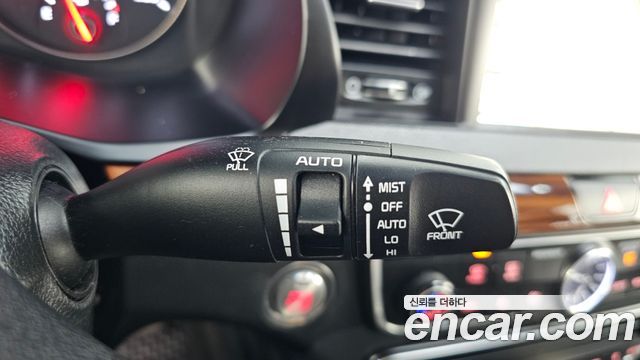 Kia K7 2017 — photo 18