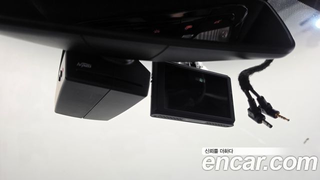 BMW 7-Series 2020 — photo 40