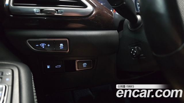 Genesis EQ900 2016 — photo 17