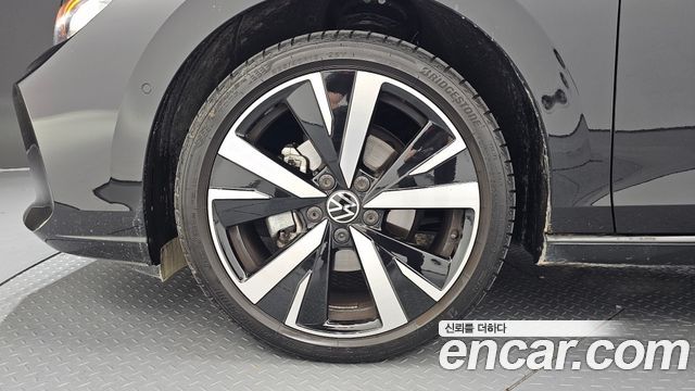 Volkswagen Golf 2026 — photo 5