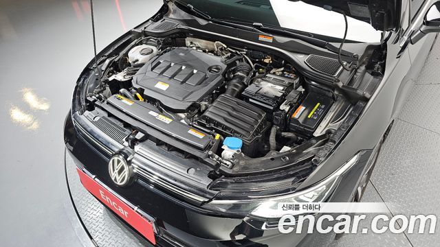 Volkswagen Golf 2026 — photo 6
