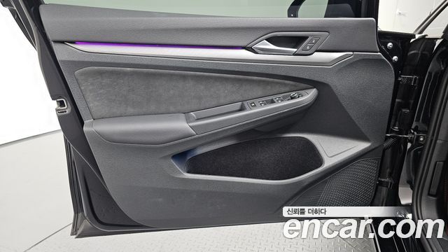 Volkswagen Golf 2026 — photo 14